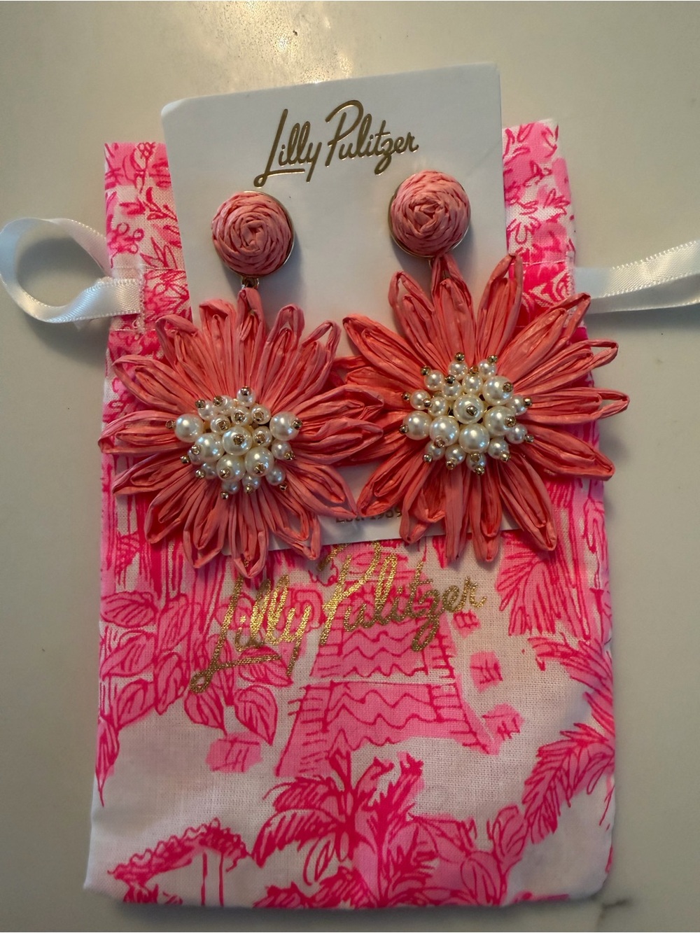 Lilly Pulitzer Bursting Blooms Earrings in Sorbet Pink with Jewelry Pouch - Picture 2 of 4